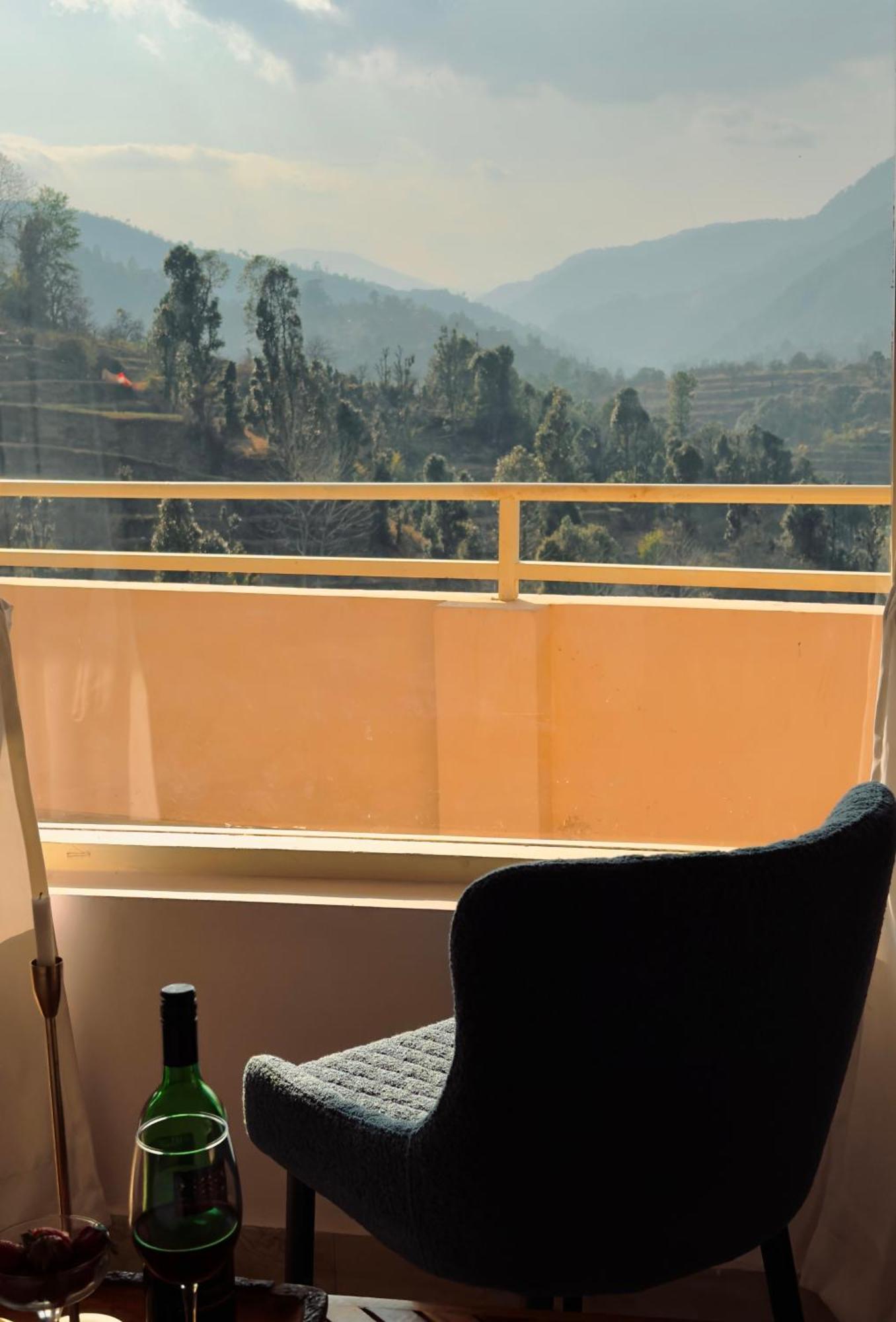 Nazaara -Thhpsociety - Mukteshwar - Witness The View From Your Bed מראה חיצוני תמונה