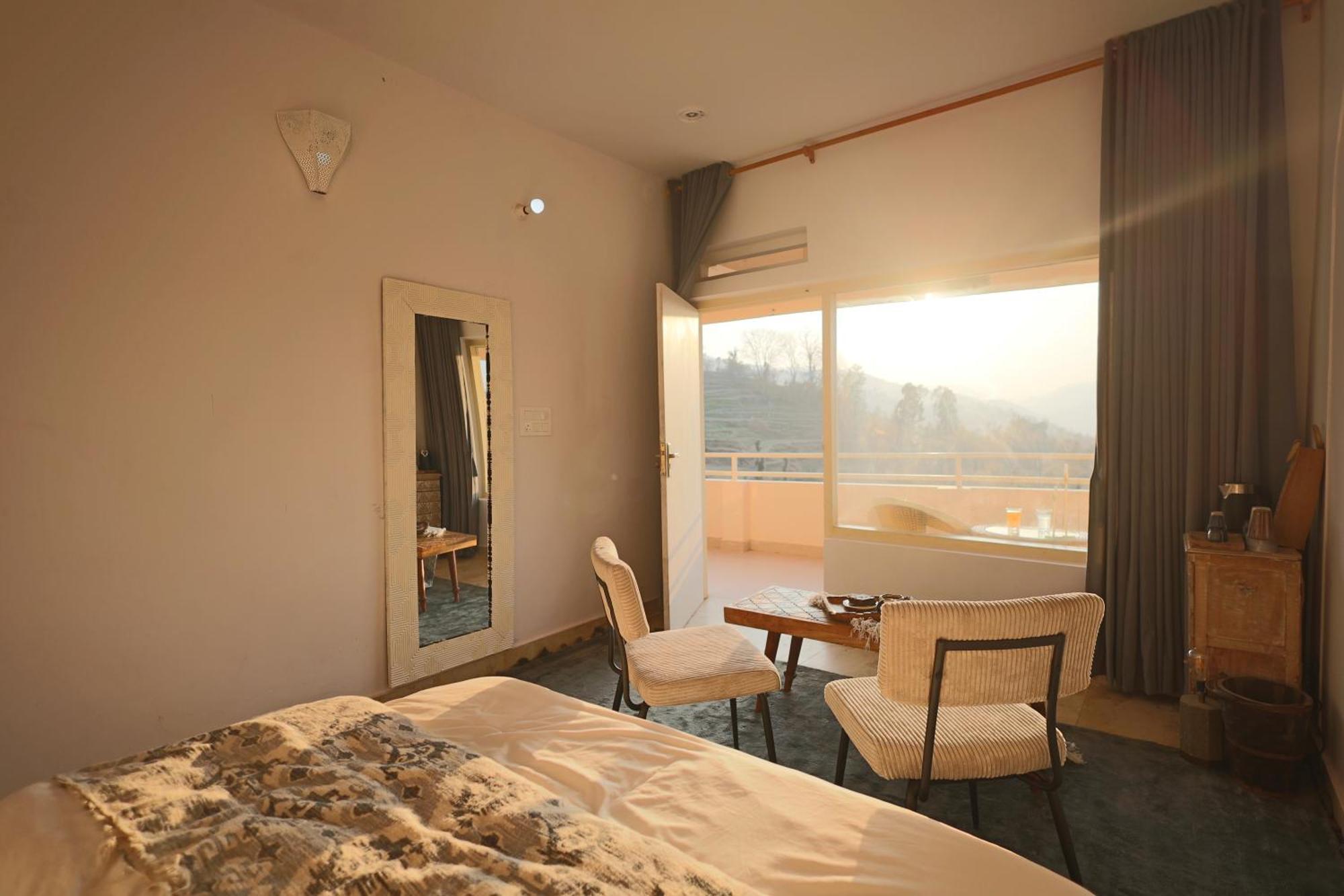 Nazaara -Thhpsociety - Mukteshwar - Witness The View From Your Bed מראה חיצוני תמונה