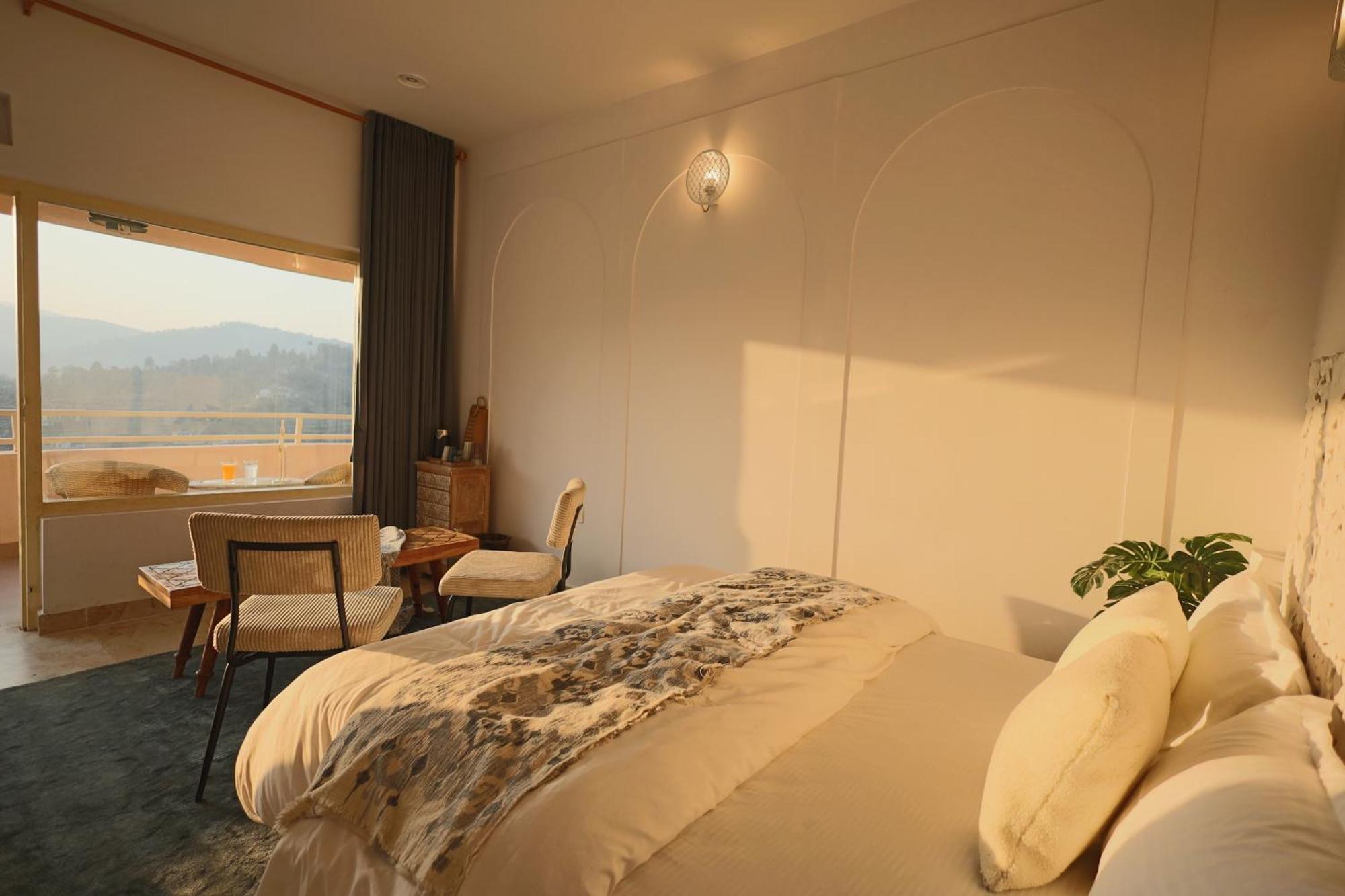 Nazaara -Thhpsociety - Mukteshwar - Witness The View From Your Bed מראה חיצוני תמונה